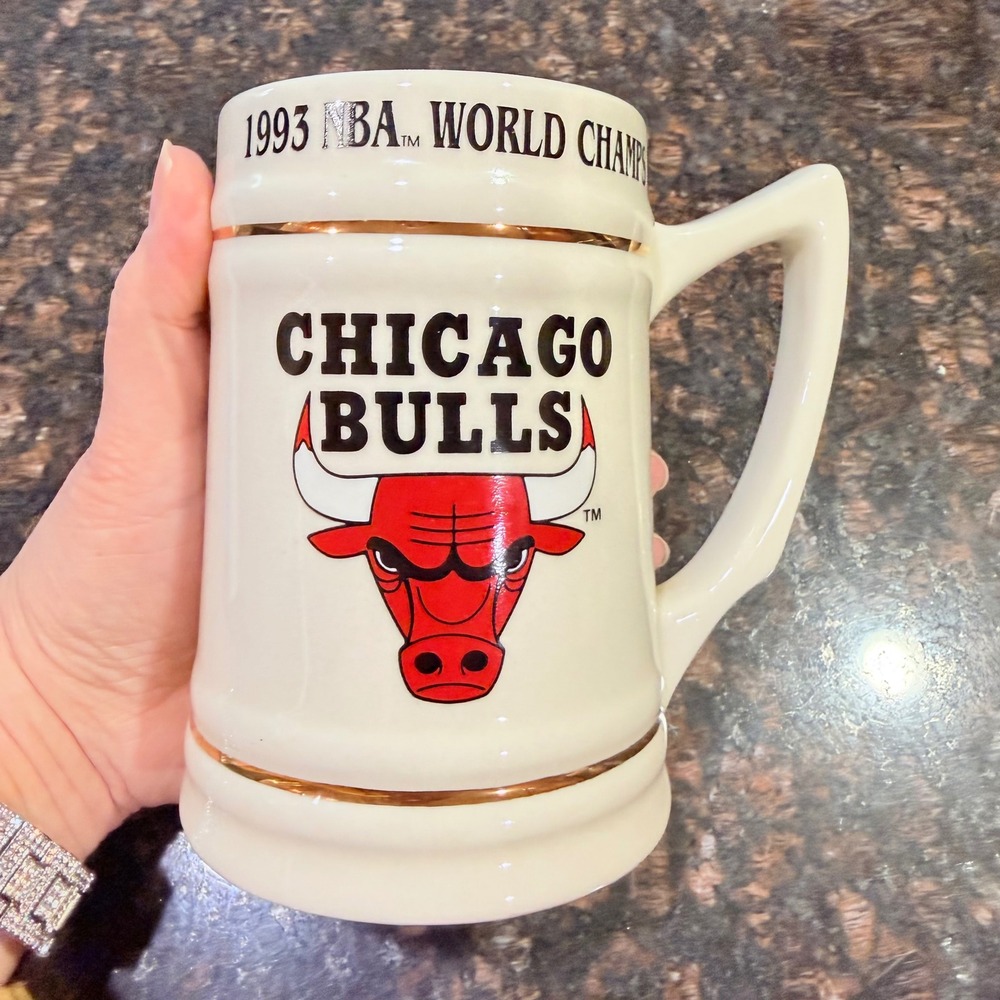 Vintage 1993 Chicago‎ Bulls NBA World Champions Beer Stein Mug Three-Peat Hunter